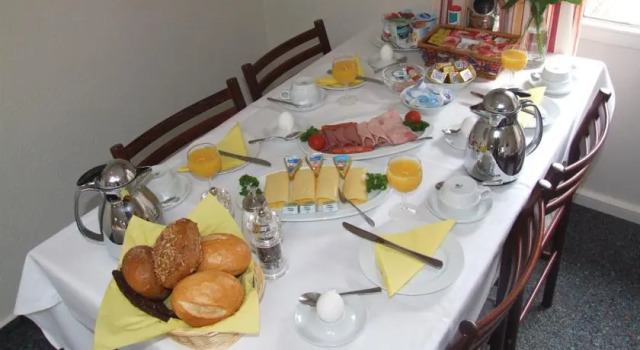 Hotel Landhaus Eric, Забронировать Дом для отпуска Виллы Фленсбург, Вилла