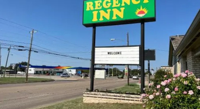 Regency Inn, Buchen Sie Hotel Gatesville Texas