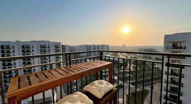 Апартаменты Deluxe Maison Privee - Charming Retreat w/ Panoramic Views on Yas Island