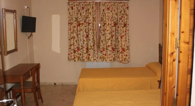 Hotel Peña Escrita, Забронировать Отель Фуэнкальенте Ciudad Real Province