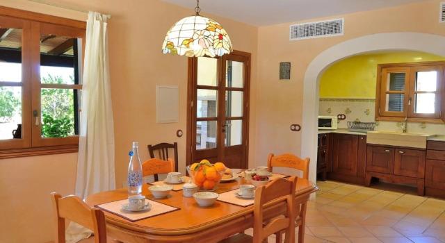 Villa Son Rossinyol, Sineu 128