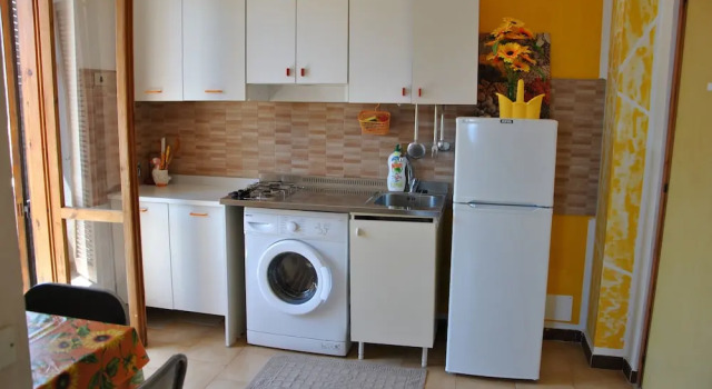 San Martino 1 Bed Apartment, Varaa Huoneisto Staletti Calabria