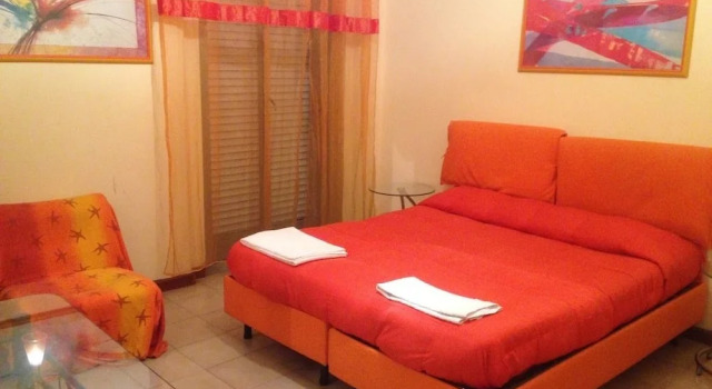 B&B Bordighera, Забронировать Отель «постель и завтрак» Катания Сицилия, рядом с Italia Metro Station