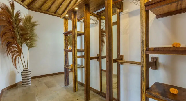 Двухместный номер Standard с балконом и с видом на бассейн Emocean Beach Boutique Dive Resort