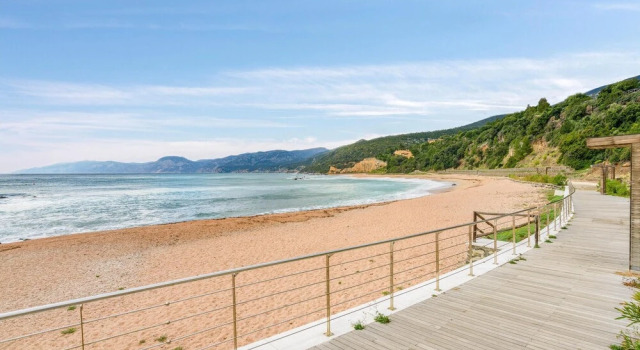 Beautiful Home in Orgosolo With 1 Bedrooms and Wifi, Book Hotel Hoteller i Orgosolo med parkering, Parkering