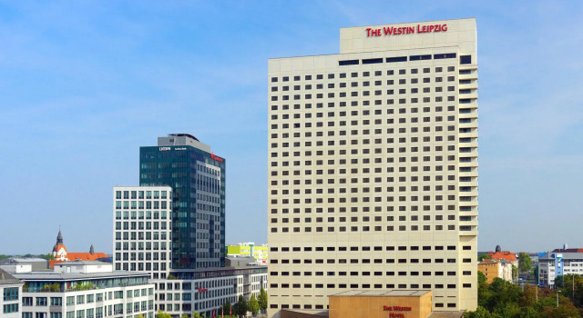 Deluxe Double room with city view The Westin Leipzig