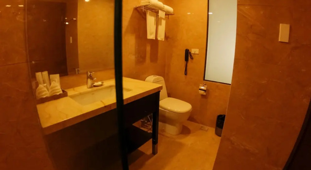 Шестиместный номер Deluxe Grand Xing Imperial Hotel