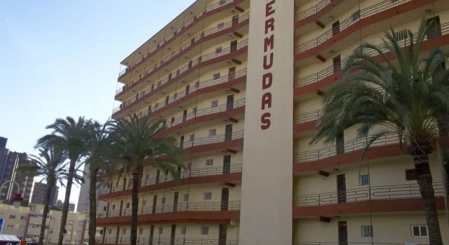 BERMUDAS-TURIS Apartamentos, Забронировать Апартаменты/квартира Недорогие отели Бенидорм, рядом с Гора Ла-Крус, недорого