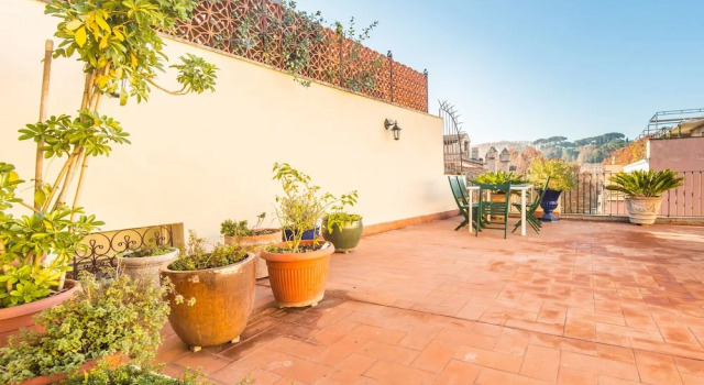 RSH Giulia Enchanting Apartment View