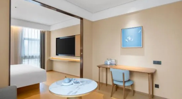 Люкс JI Hotel (Changsha Moon Island Yin Xing Road)