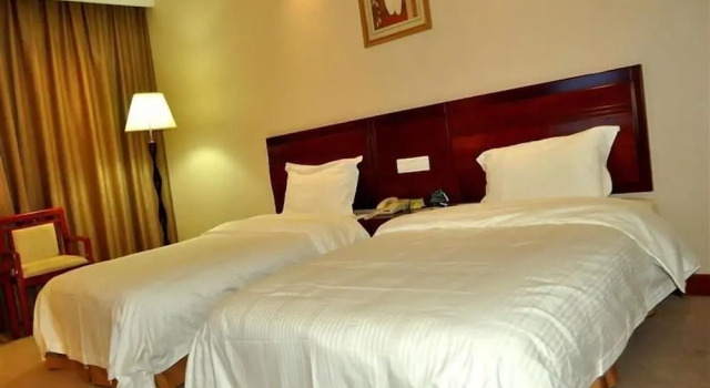 Двухместный номер Standard GreenTree Inn Zhoushan Xincheng Business Hotel