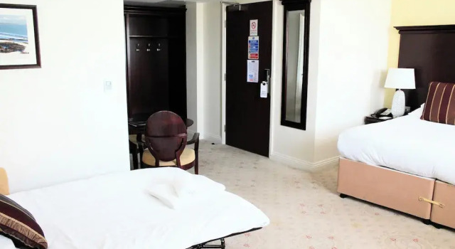 Двухместный семейный номер Standard George Albert Hotel & Spa
