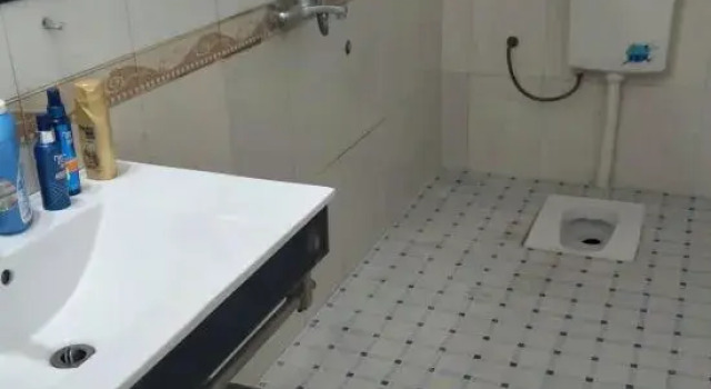Guiyang Dongta Hotel, Prenota Hotel Hotel a Chenzhou con parcheggio, Parcheggio