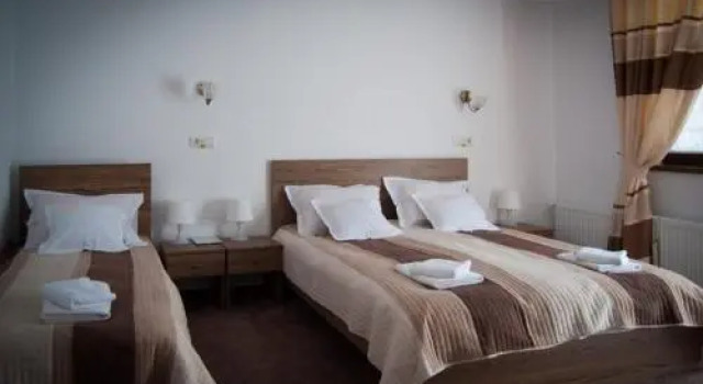 Pensiunea Andaluz, Prenota Hotel Mănăstirea Humorului Suceava