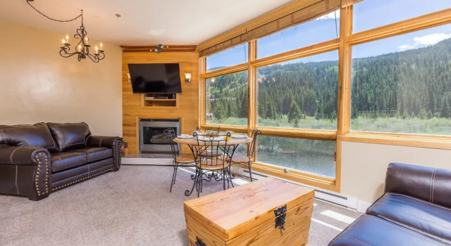 River Bank Lodge #2907 1 Bedroom 1 Bathroom Condo, Забронировать Апартаменты/квартира Отели Roosevelt National Forest с парковкой, Парковка