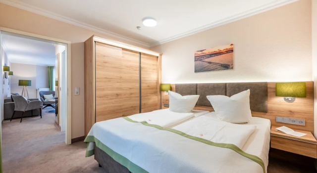 Апартаменты с 2 комнатами с балконом Centralhotel Binz