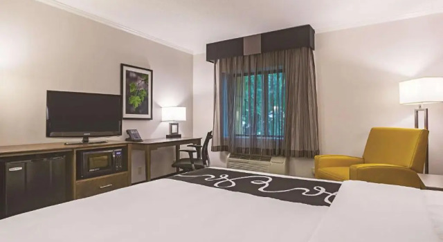 Двухместный номер La Quinta by Wyndham Atlanta Midtown - Buckhead