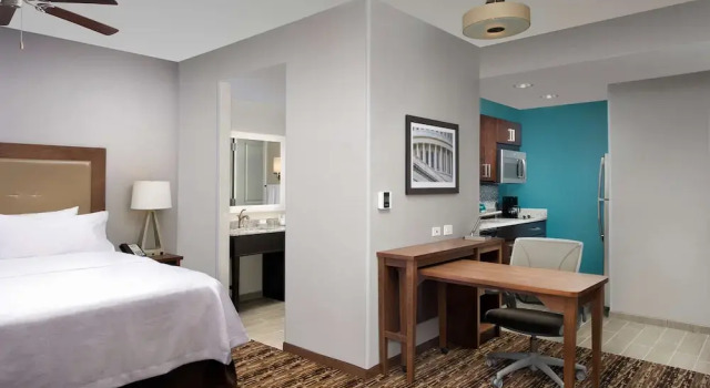 Студия Accessible Homewood Suites by Hilton Washington DC NoMa Union Station