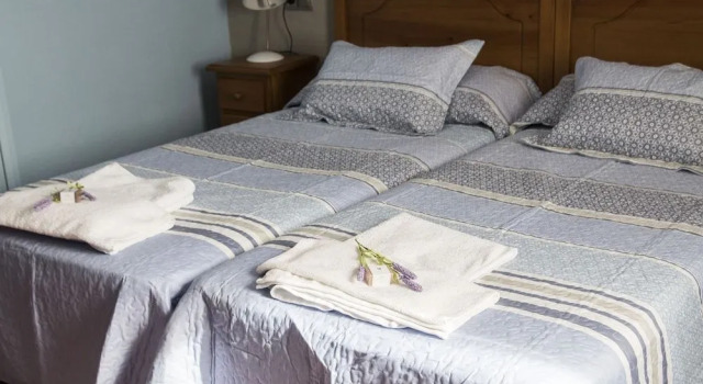 Apartamentos Casa Ruben, Book Apartment Hospital Sobrarbe