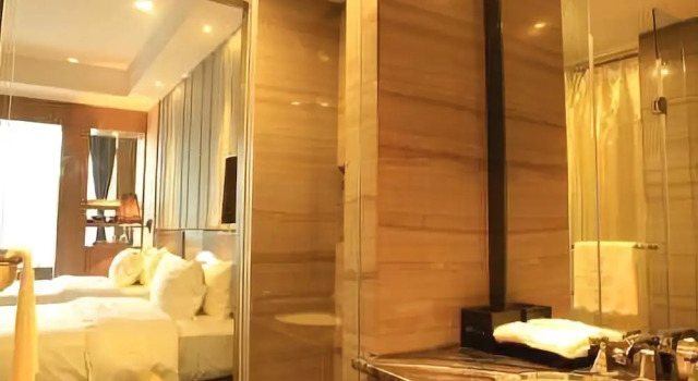 Nanqiao Fengshang Hotel, Rezerwuj Hotel Hotele w Deyang z parkingiem, Parking