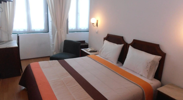 Hotel S. Marino, Забронировать Отель Cedofeita / Santo Ildefonso / Se / Miragaia / Sao Nicolau e Vitoria Порту, рядом с Lapa Metro Station