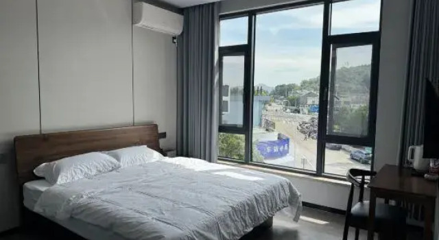 Huatong Hotel, Boek Hotel Ningbo Zhejiang