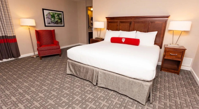 Camera Standard IU Biddle Hotel