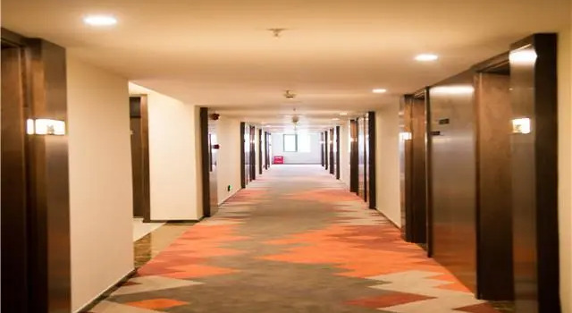 Borrman Hotel Huanggang Wuxue, Varaa Hotelli Wuxue Hubei