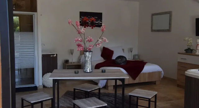Gites spa de charme L ETOILE SPA, Reserva ahora Resort Saint-Vincent-de-Cosse 