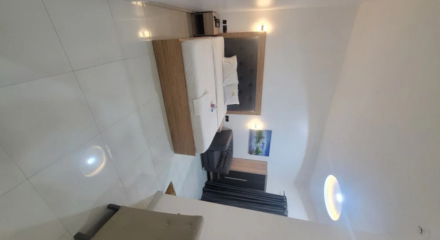 Двухместный номер Deluxe с балконом The Charis Hotel and Suites