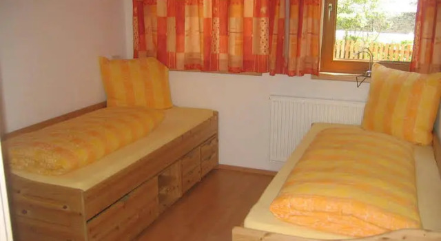 Ferienhaus Berghof, Prenota Hotel Hotel a Tirolo con parcheggio, Parcheggio