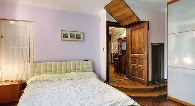 5-room House 300 M2 On 3 Levels - Inh 26452