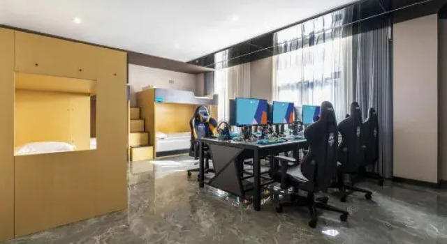 Кровать в общем номере i Electronic Sports Hotel (Nanjing Jiangbei New District)