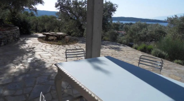 '' I Folia '' / ' 'Le Nid '', Book Hotel South Pelion Thessalia