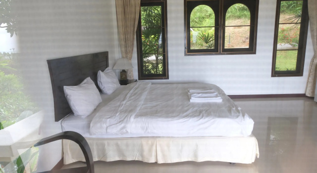Khaolak Hillside Villa