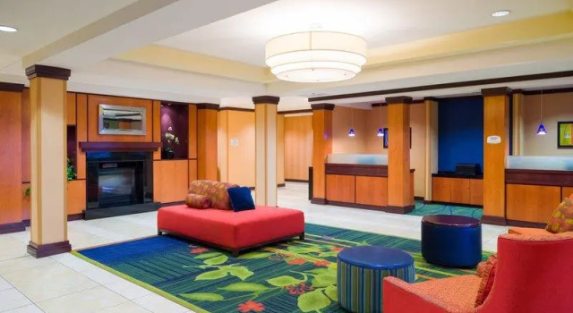 Кровать в общем номере Fairfield Inn & Suites Lock Haven