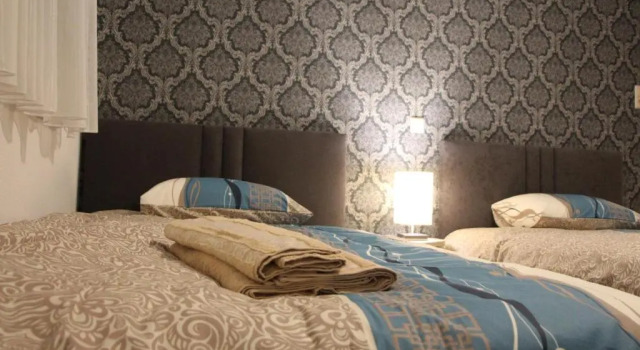 Апартаменты Deluxe Ermis Apartments