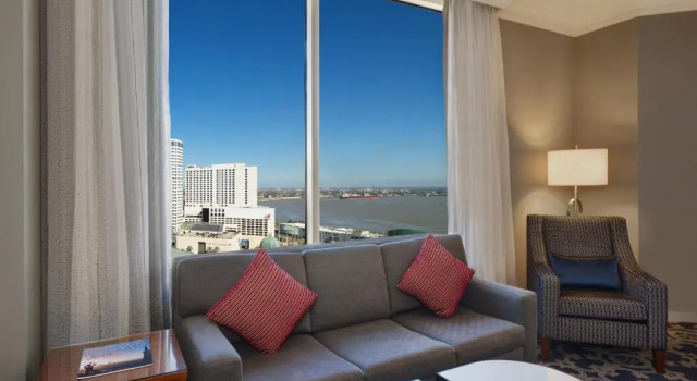 Двухместный номер Premium с видом на реку Loews New Orleans Hotel