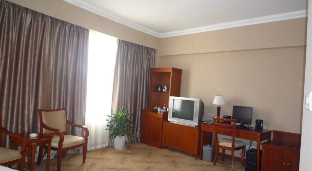GuiLin HongKong Hotel, Забронировать Отель Бизнес-отели Гуйлинь, рядом с Автобусный вокзал Guilin - Yangshuo, 4* 5*