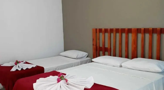 Hostel Pousada Flor de Paris
