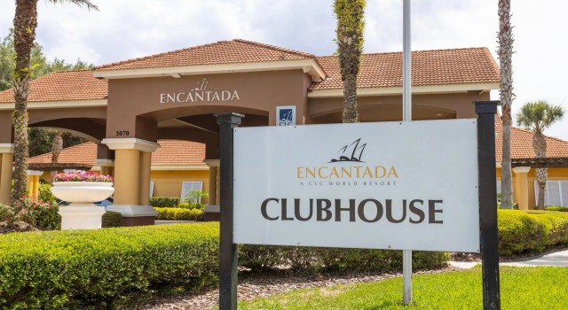 Cozy Home with Hot Tub at Encantada 302