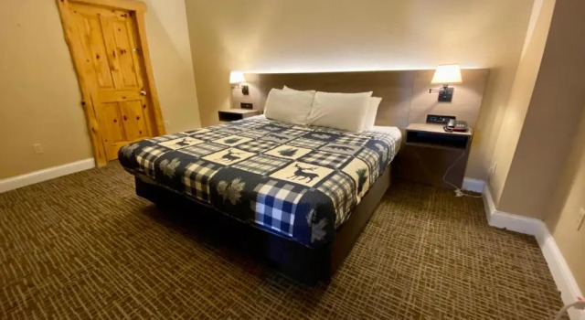 Люкс Riverchase Lodge