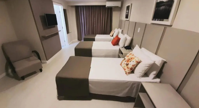 Трёхместный номер Premium Hotel Ferraz