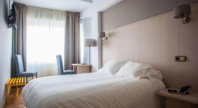 Двухместный номер Standard Hotel Brial