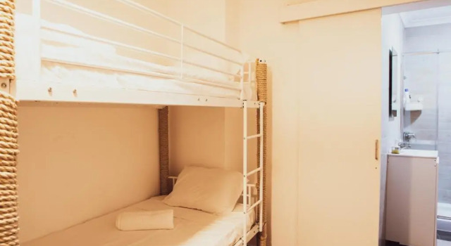 Postel ve společném pokoji pro ženy Deck Lodge - Hostel