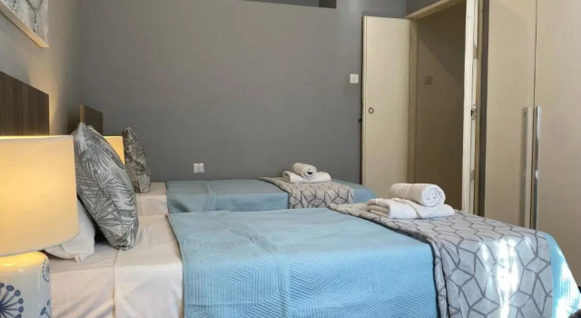 Balluta Bay Beach house with Seaviews, Prenota Hotel Balluta Bay Malta