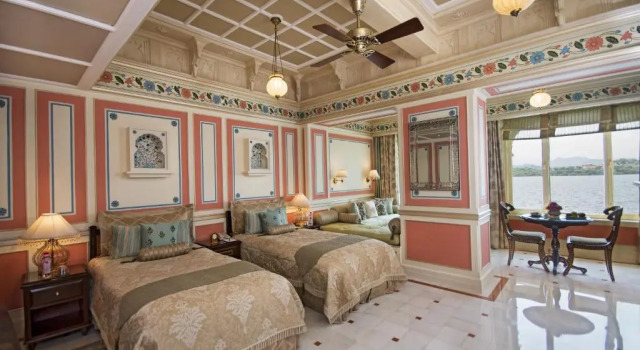 Двухместный номер Standard с видом на озеро Taj Lake Palace Udaipur
