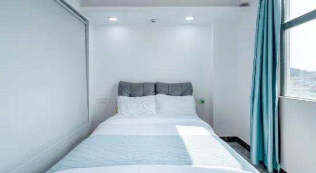 Люкс Shuangyue Bay Tongshen Chain Homestay (Caijia Village Store)