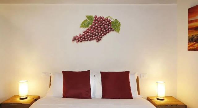 Smart Rooms & Restaurant
