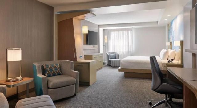 Люкс Courtyard Denver Aurora